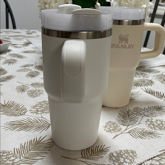 Stanley Cream and White Mugs with handles - Picture 11 of 15
